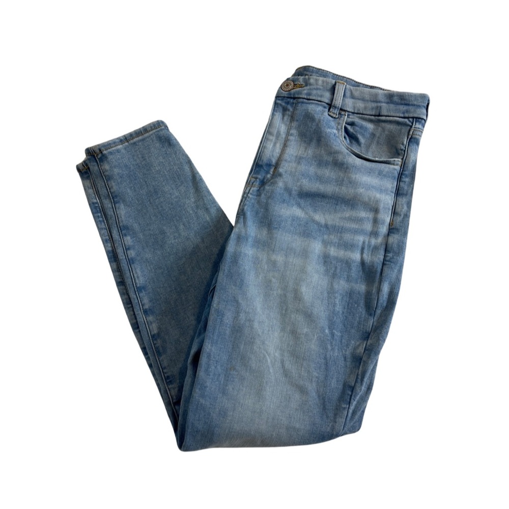 womens American Eagle jeans size 18